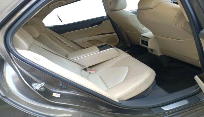 2020 Toyota Camry HYBRID, Hybrid, Automatic, 53,547 km, interior