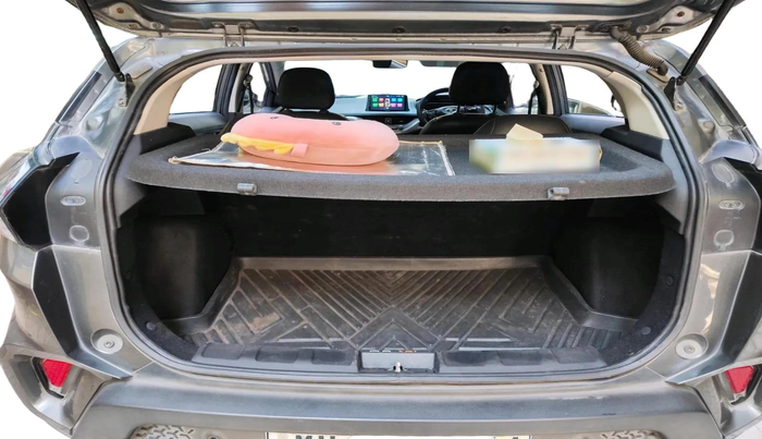 2022 Tata NEXON XMA SUNROOF DIESEL, Diesel, Automatic, 42,863 km, exterior