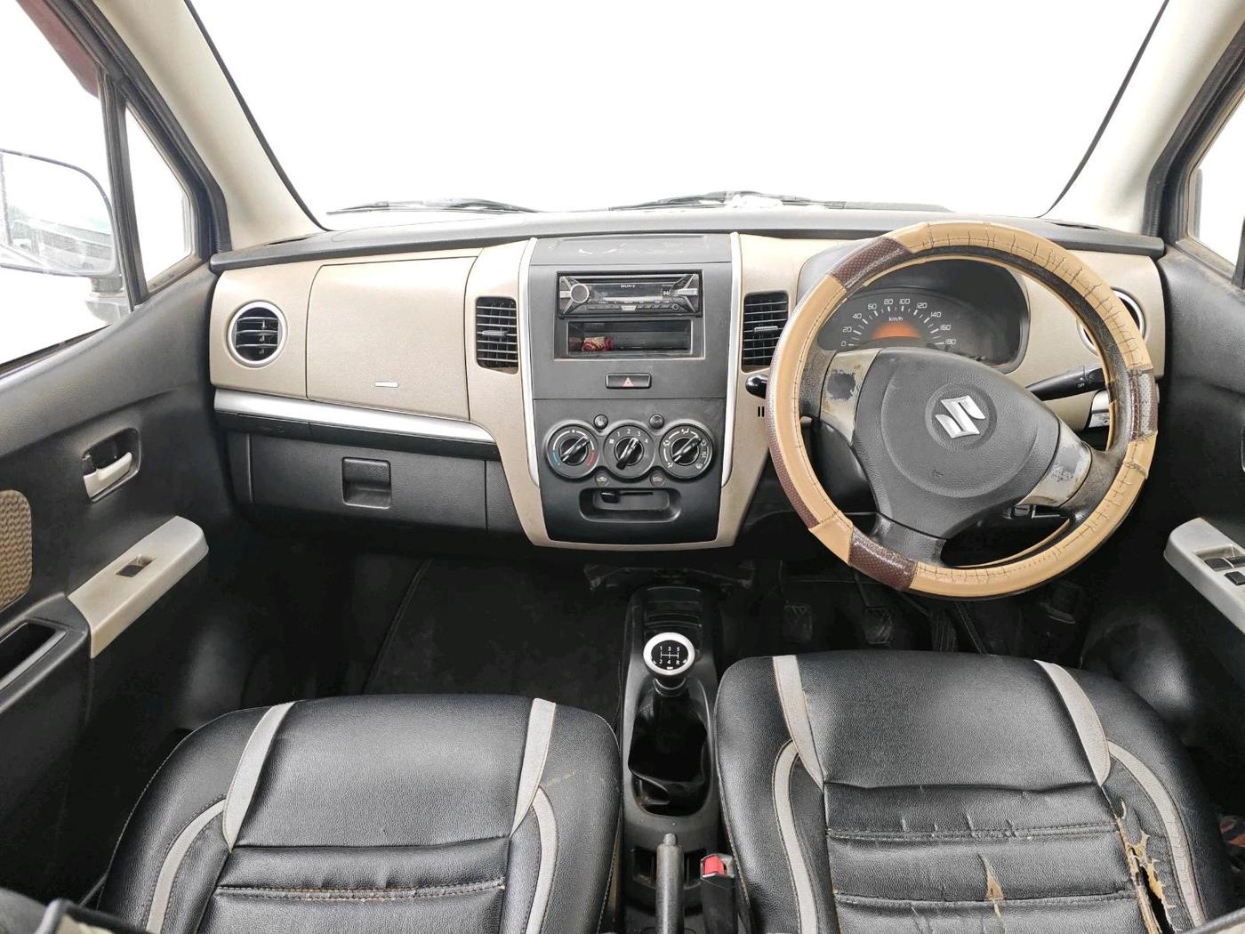 2016 Maruti Wagon R 1.0 LXI CNG, CNG, Manual, 82,859 km, interior