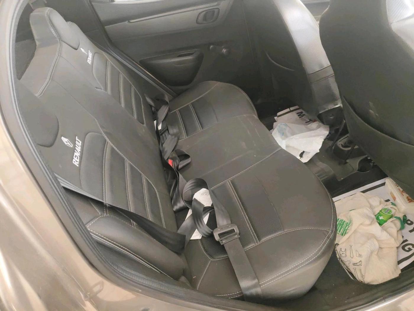 2018 Renault Kwid RXT 1.0, Petrol, Manual, 7,834 km, interior
