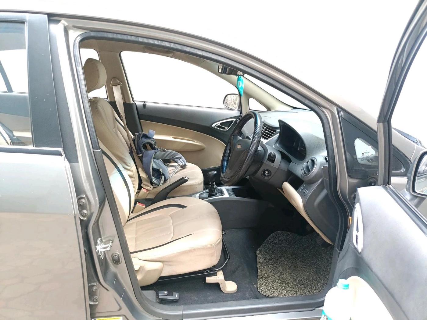 2015 Chevrolet Sail 1.3 LS ABS, Diesel, Manual, 1,01,273 km, interior