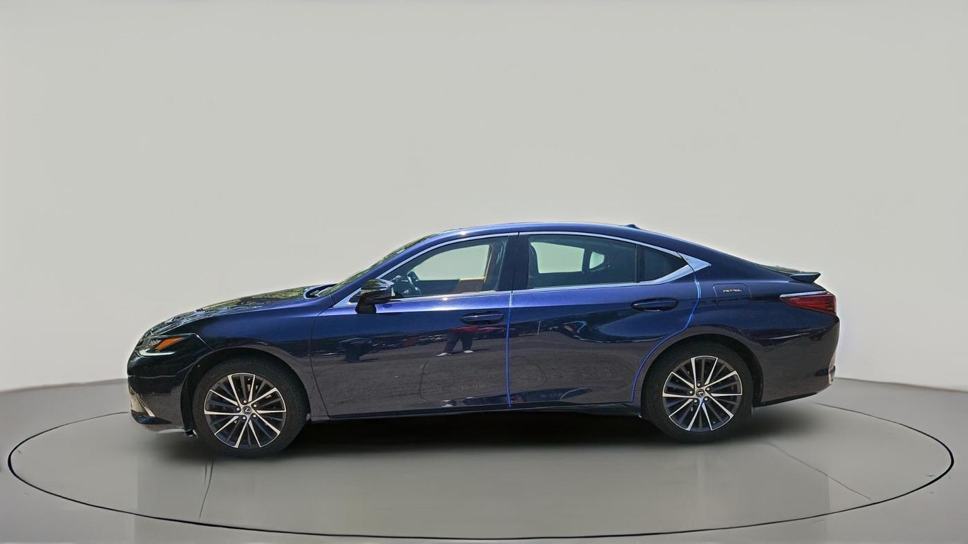 2023 Lexus ES 300h Luxury, Hybrid, Automatic, 5,173 km, exterior