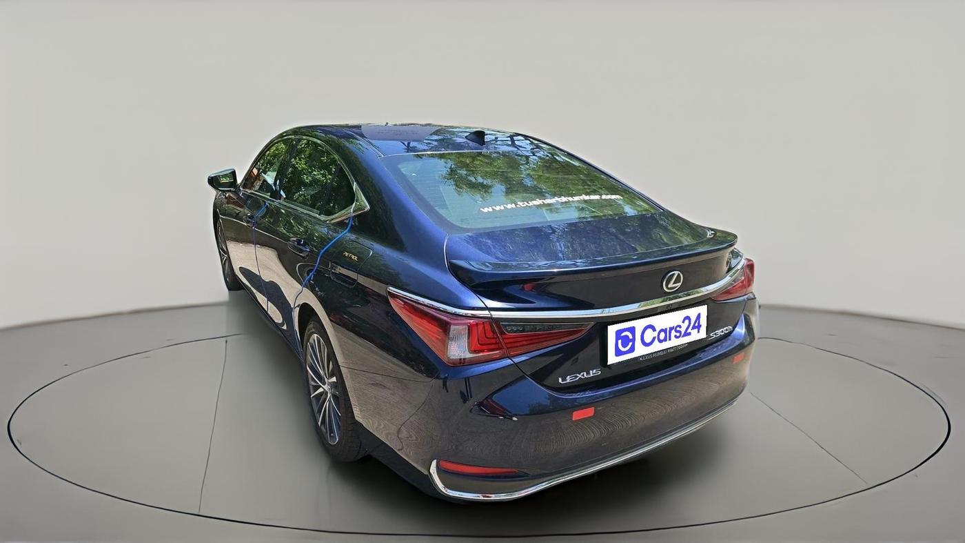 2023 Lexus ES 300h Luxury, Hybrid, Automatic, 5,173 km, exterior