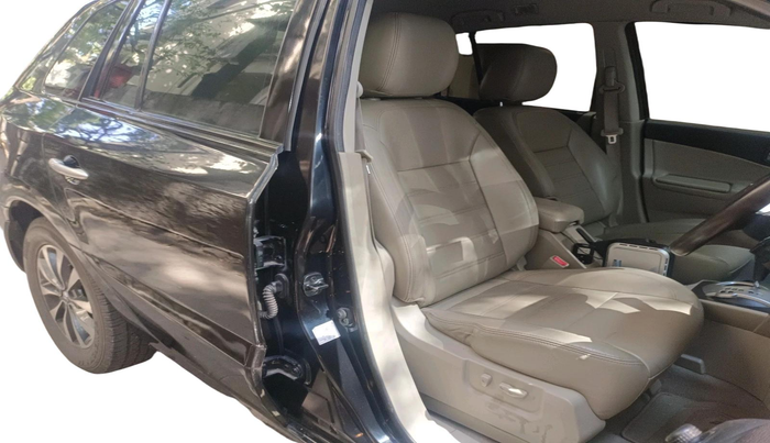 2012 Renault Koleos 4x4 AT, Diesel, Automatic, 1,26,656 km, interior