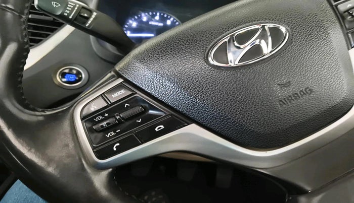 2019 Hyundai Verna 1.6 VTVT SX O, Petrol, Manual, 1,68,374 km, interior