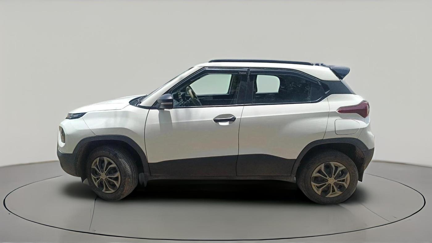 2024 Tata PUNCH PURE MT CNG, CNG, Manual, 25,565 km, exterior