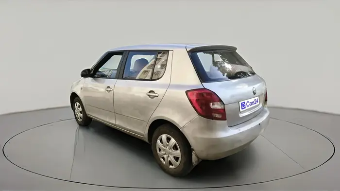 2011 Skoda Fabia AMBIENTE 1.2 TDI, Diesel, Manual, 1,17,402 km, exterior