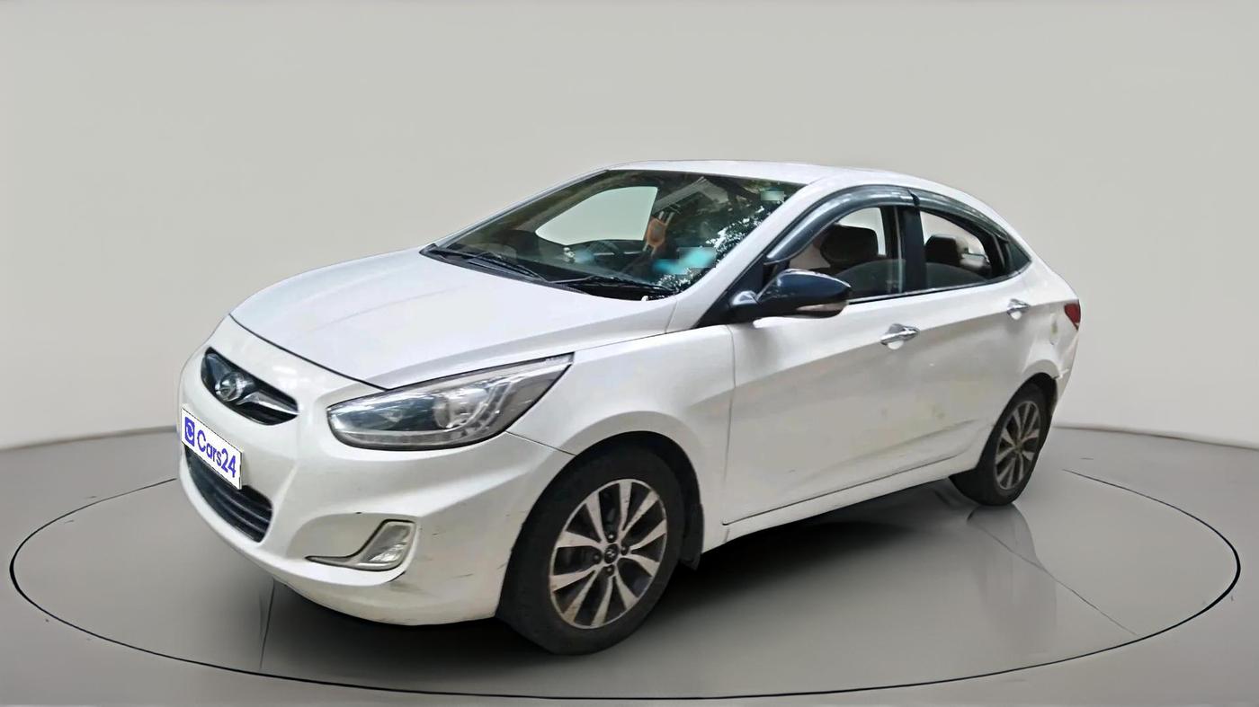 2014 Hyundai Verna FLUIDIC 1.6 VTVT SX OPT, Petrol, Manual, 1,70,353 km, exterior