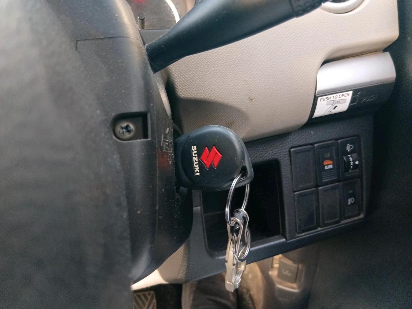 2014 Maruti Wagon R 1.0 VXI, Petrol, Manual, 96,964 km, interior