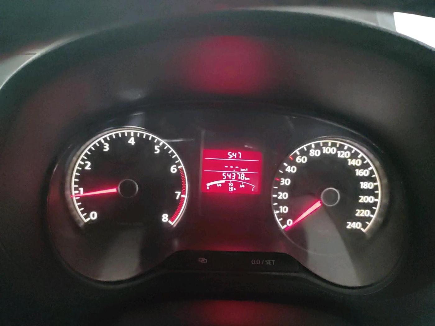 2013 Volkswagen Polo HIGHLINE1.2L, Petrol, Manual, 55,500 km, interior