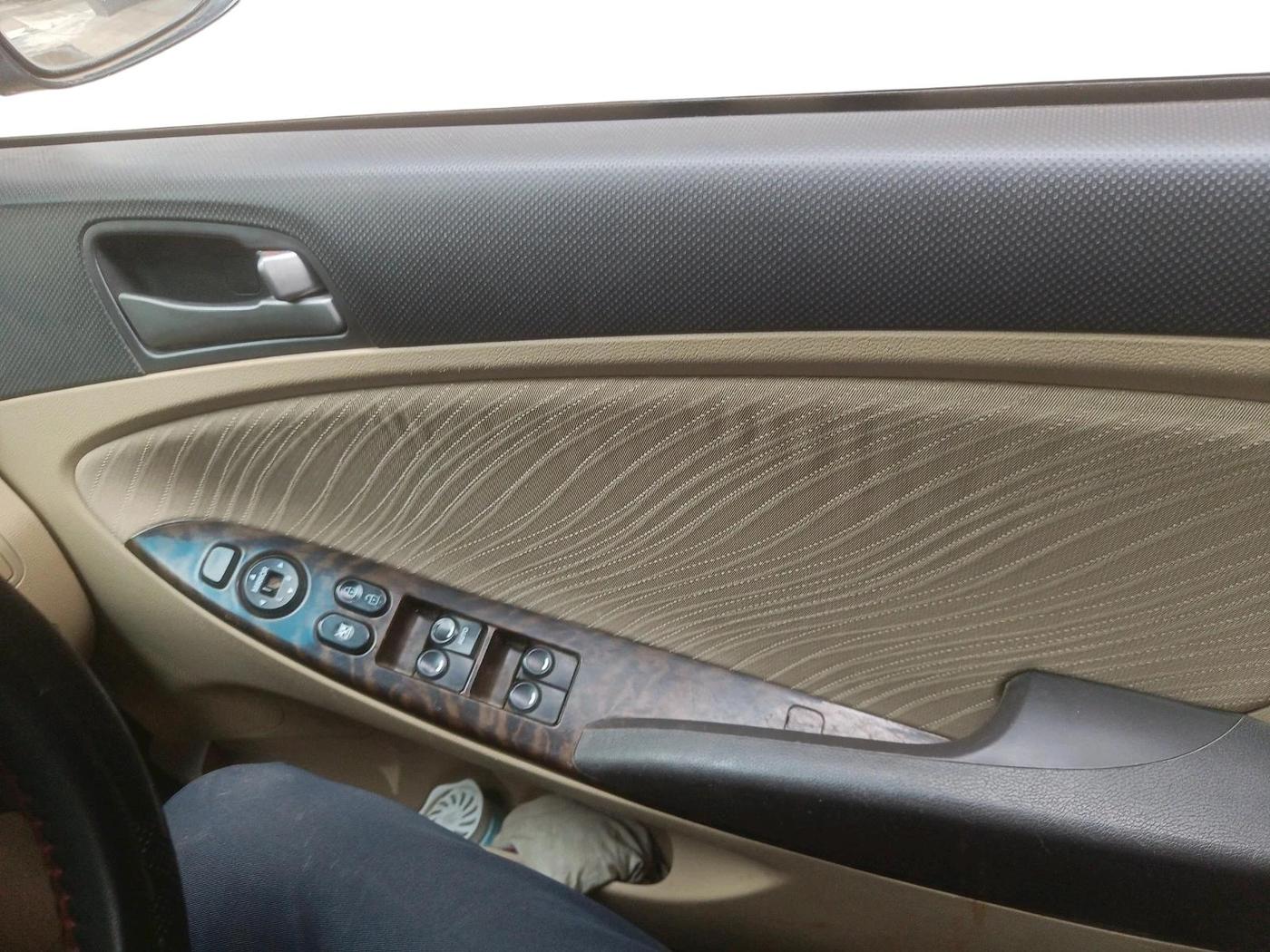 2016 Hyundai Verna 1.6 VTVT SX AT, Petrol, Automatic, 79,270 km, interior