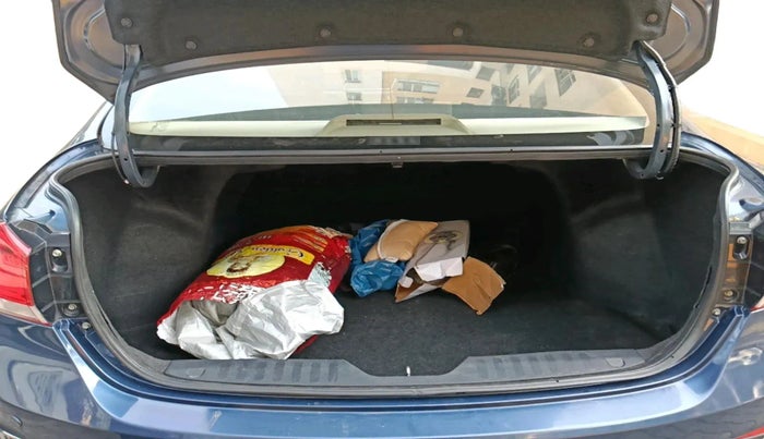 2018 Maruti Ciaz ALPHA 1.5 SHVS PETROL, Petrol, Manual, 41,087 km, exterior