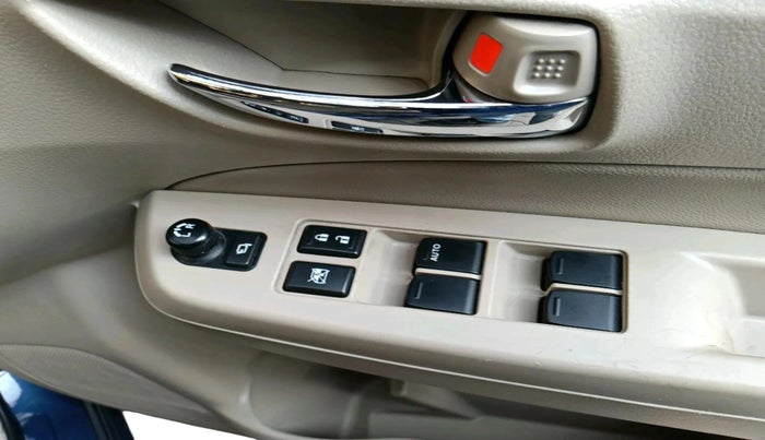 2018 Maruti Ciaz ALPHA 1.5 SHVS PETROL, Petrol, Manual, 41,087 km, interior