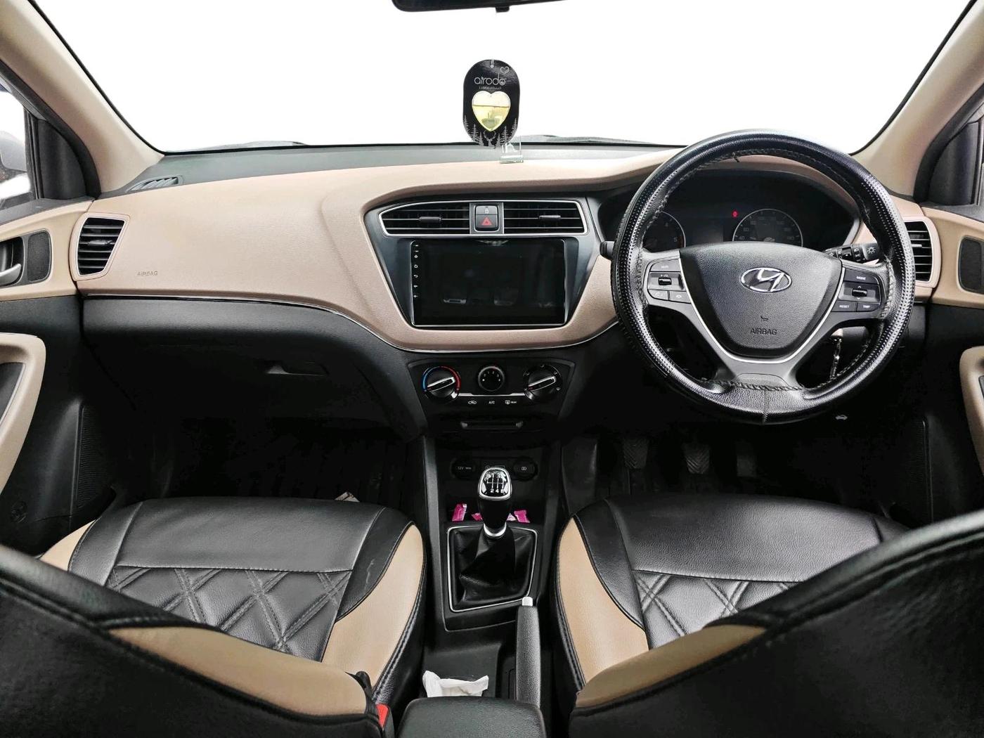 2019 Hyundai Elite i20 SPORTZ PLUS 1.4 CRDI, Diesel, Manual, 41,942 km, interior