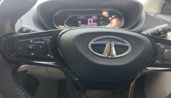 2023 Tata NEXON XZA PLUS DIESEL (L), Diesel, Automatic, 41,417 km, interior