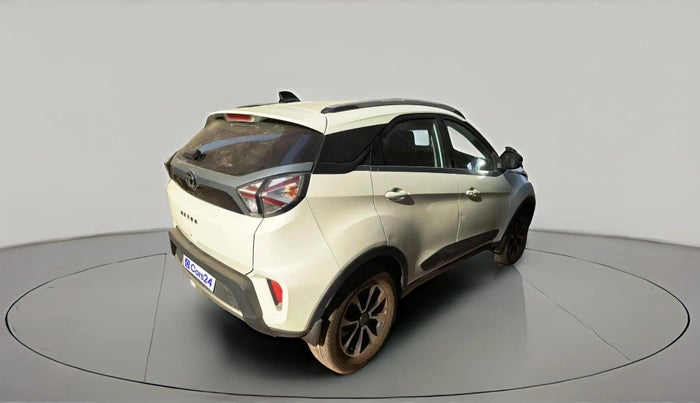 2020 Tata NEXON XZ PLUS DIESEL SUNROOF, Diesel, Manual, 1,60,129 km, exterior