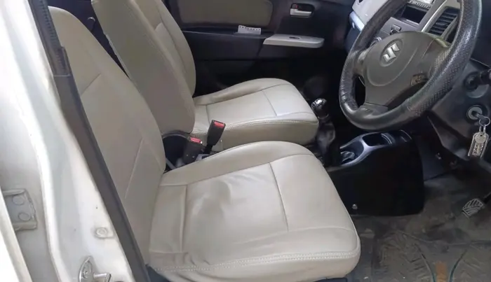 2014 Maruti Wagon R 1.0 LXI CNG, CNG, Manual, 1,06,259 km, interior