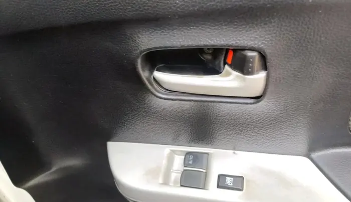 2014 Maruti Wagon R 1.0 LXI CNG, CNG, Manual, 1,06,259 km, interior