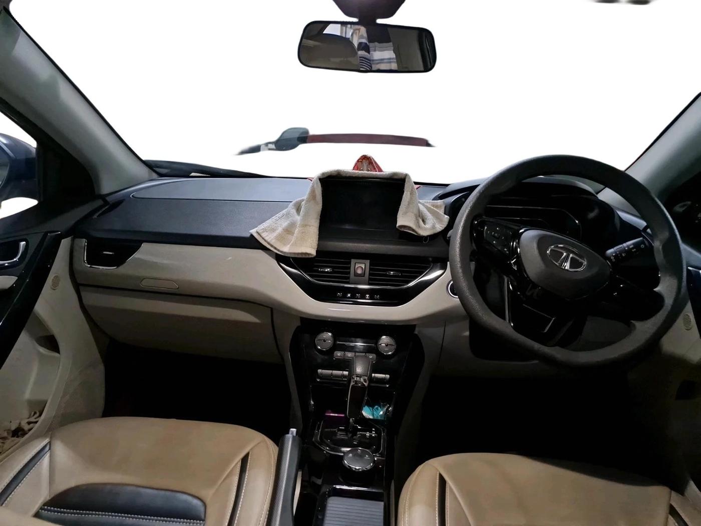 2022 Tata NEXON XZA PLUS PETROL, Petrol, Automatic, 34,274 km, interior