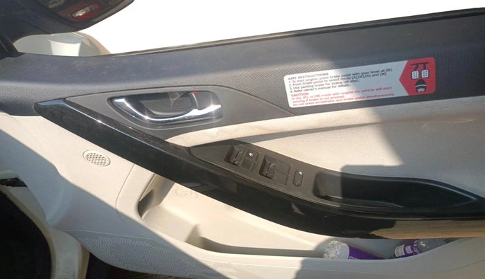 2022 Tata NEXON XZA PLUS DIESEL, Diesel, Automatic, 35,941 km, interior