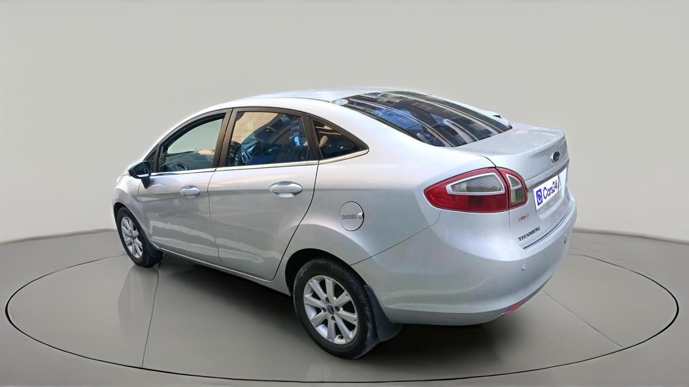 2013 Ford Fiesta TITANIUM+ DIESEL, Diesel, Manual, 1,56,609 km, exterior