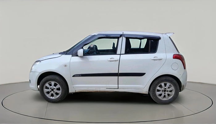 2010 Maruti Swift ZXI, CNG, Manual, 1,14,169 km, exterior