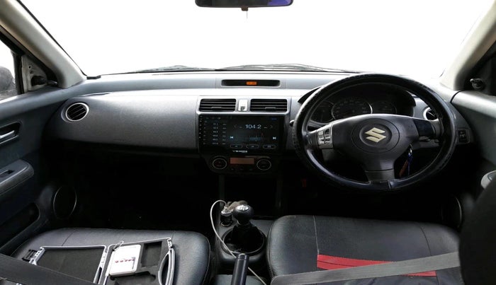 2010 Maruti Swift ZXI, CNG, Manual, 1,14,169 km, interior