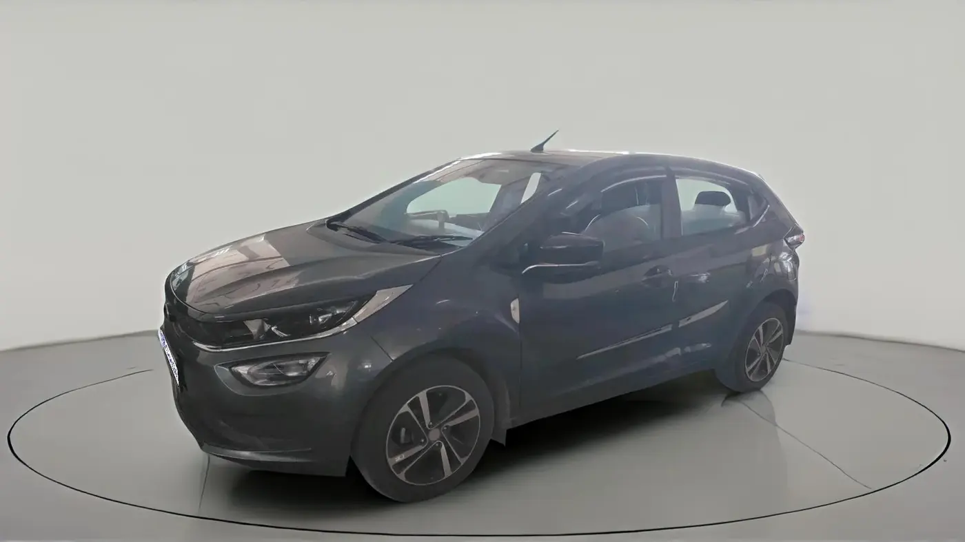 2024 Tata ALTROZ XZ PETROL, Petrol, Manual, 7,597 km, exterior