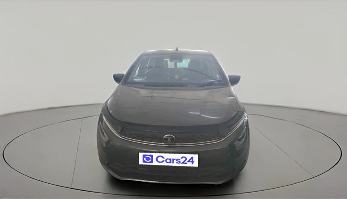 2024 Tata ALTROZ XZ PETROL, Petrol, Manual, 7,597 km, exterior
