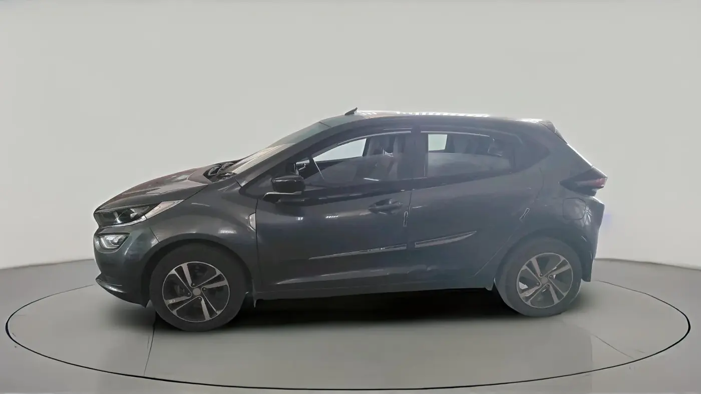 2024 Tata ALTROZ XZ PETROL, Petrol, Manual, 7,597 km, exterior