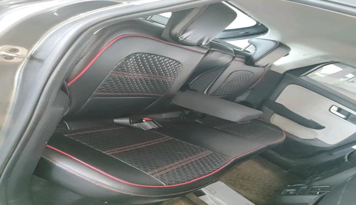 2024 Tata ALTROZ XZ PETROL, Petrol, Manual, 7,597 km, interior