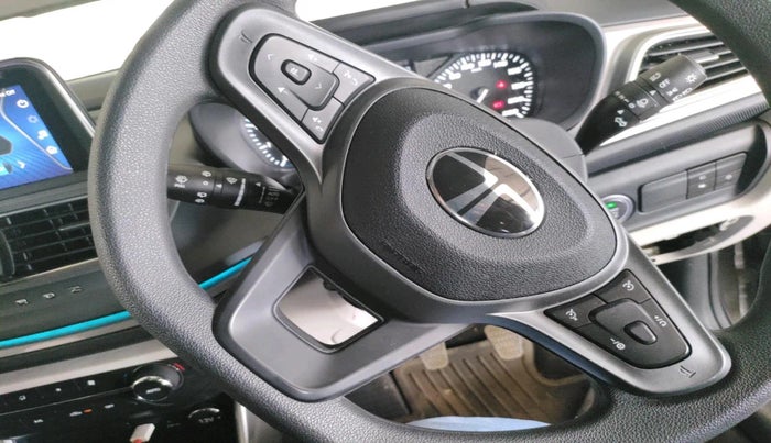 2024 Tata ALTROZ XZ PETROL, Petrol, Manual, 7,597 km, interior
