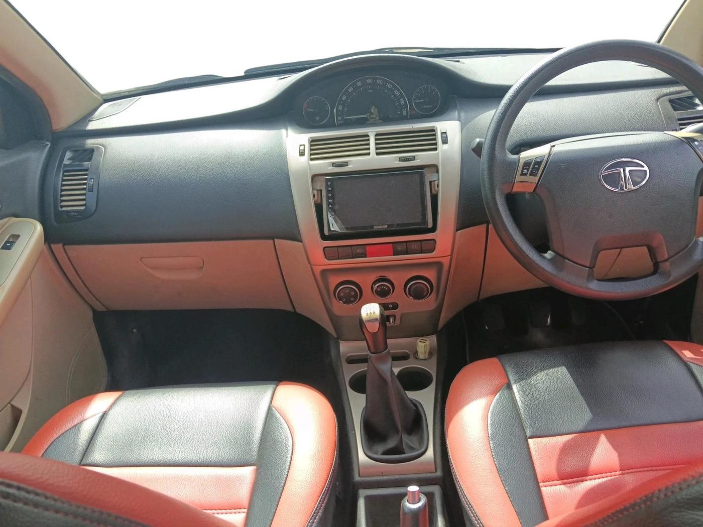 2011 Tata Indica Vista VX QUADRAJET, Diesel, Manual, 1,86,625 km, interior