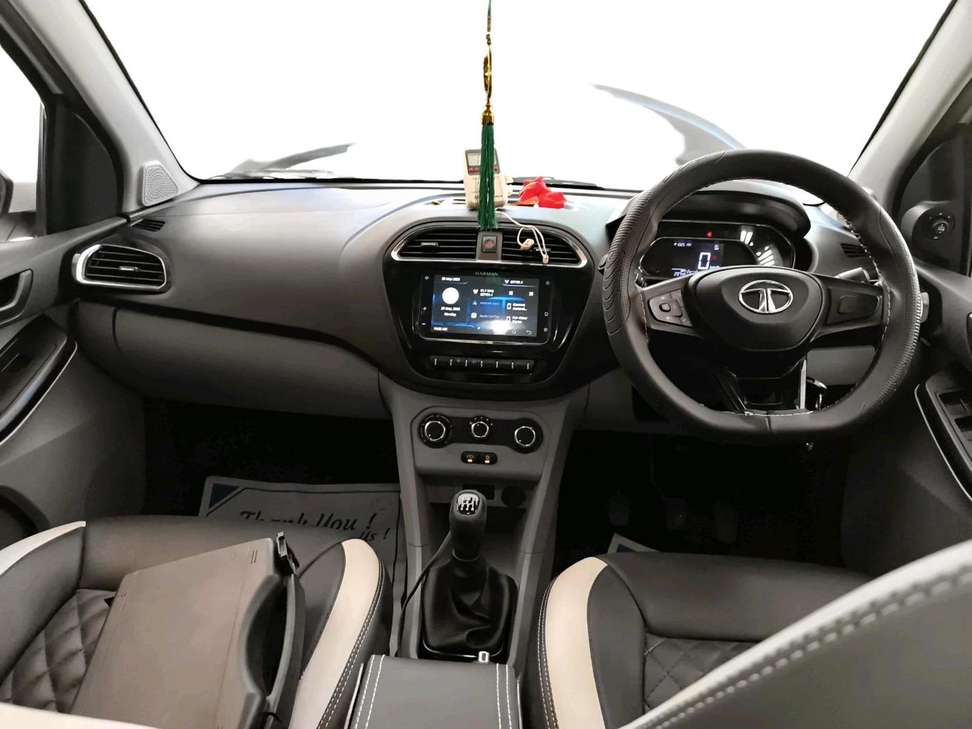 2021 Tata Tiago XZ PETROL, Petrol, Manual, 23,747 km, interior