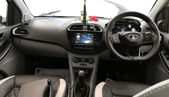 2021 Tata Tiago XZ PETROL, Petrol, Manual, 23,747 km, interior