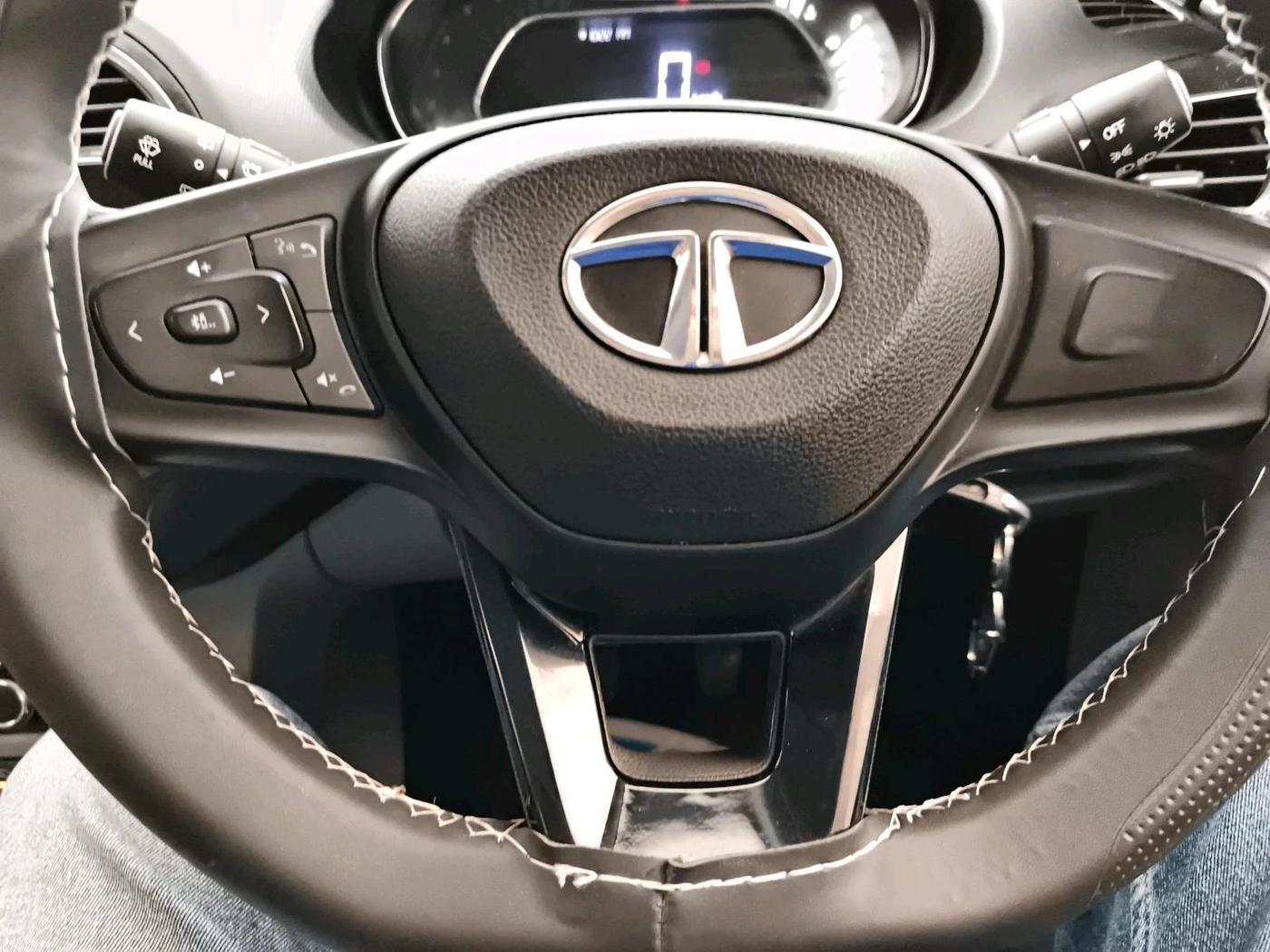 2021 Tata Tiago XZ PETROL, Petrol, Manual, 23,747 km, interior