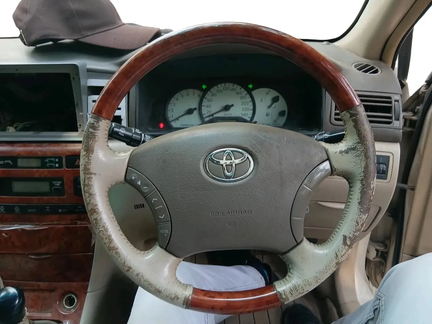 2007 Toyota Corolla H2 E 1.8, Petrol, Manual, 3,26,706 km, interior
