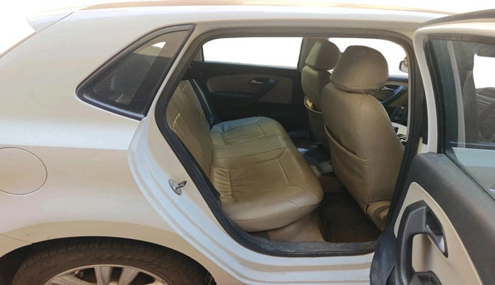 2013 Volkswagen Polo HIGHLINE1.2L, Petrol, Manual, 68,278 km, interior