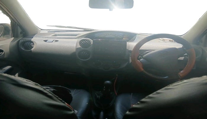 2013 Toyota Etios GD, Diesel, Manual, 1,41,665 km, interior