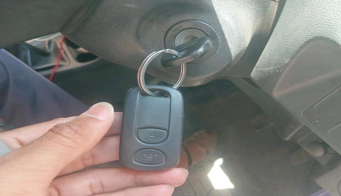 2013 Toyota Etios GD, Diesel, Manual, 1,41,665 km, interior