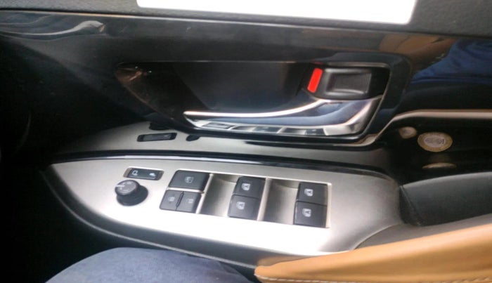 2023 Toyota Innova Crysta 2.4 VX 7STR, Diesel, Manual, 48,609 km, interior