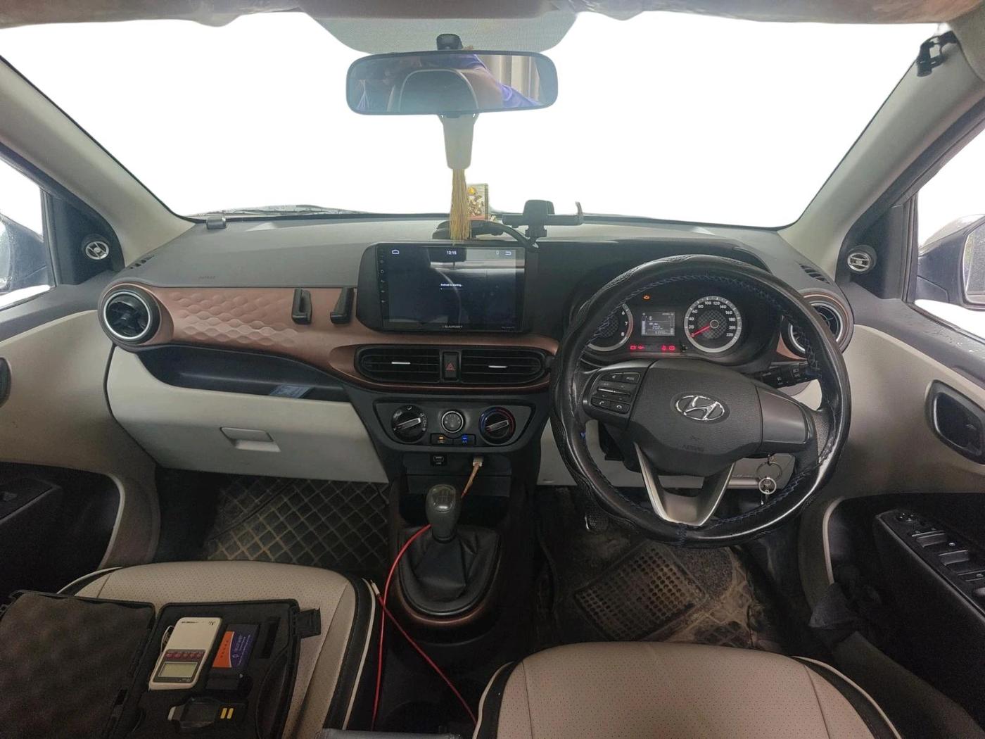 2021 Hyundai AURA S 1.2 CNG, CNG, Manual, 63,990 km, interior