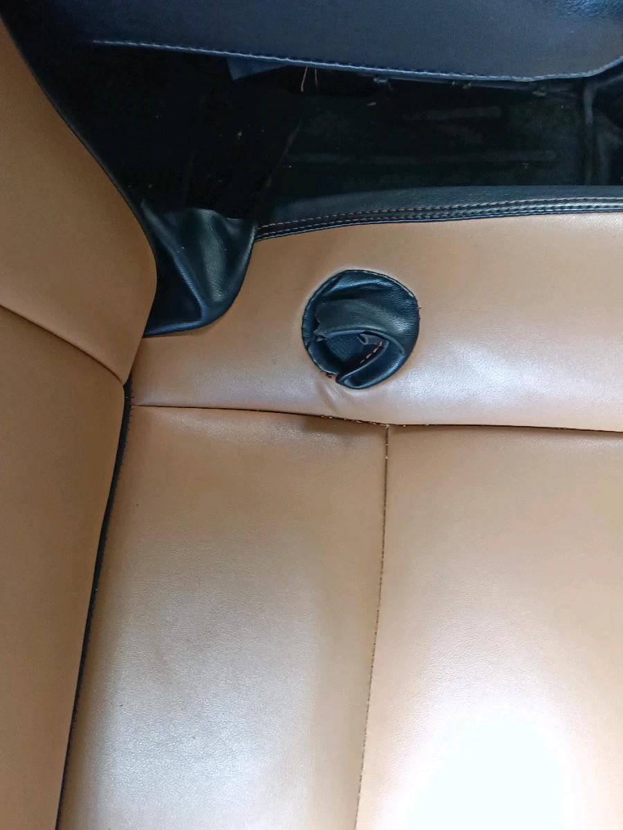 2017 Toyota Innova Crysta 2.4 G 7 STR, Diesel, Manual, 3,00,300 km, interior