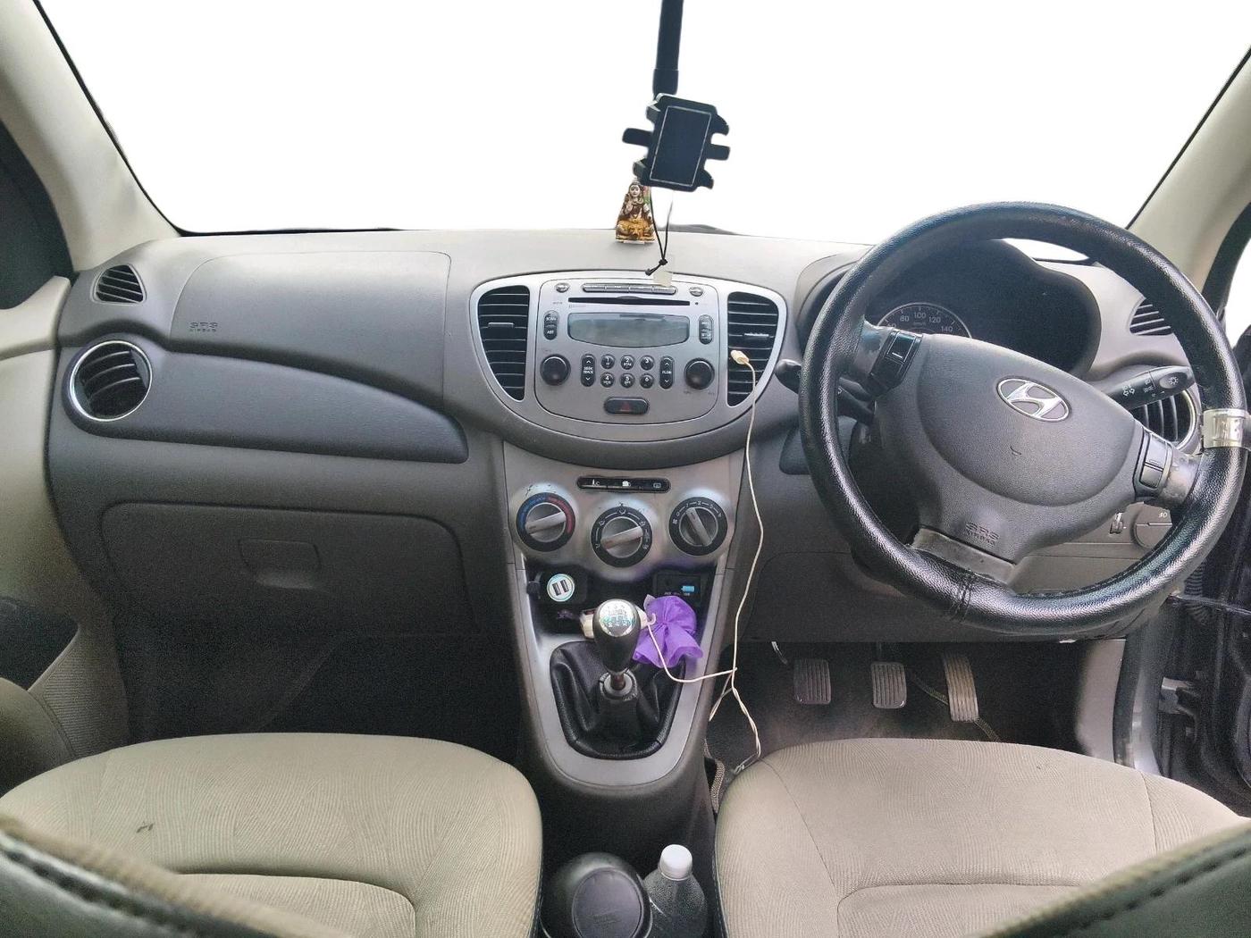 2011 Hyundai i10 ASTA 1.2, Petrol, Manual, 61,855 km, interior