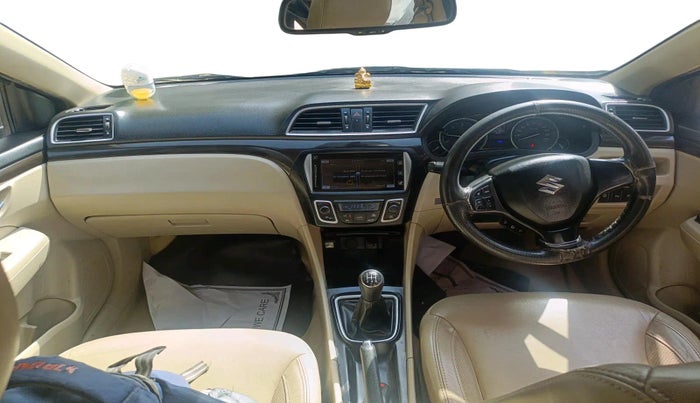 2017 Maruti Ciaz ZDI+ SHVS, Diesel, Manual, 1,52,782 km, interior