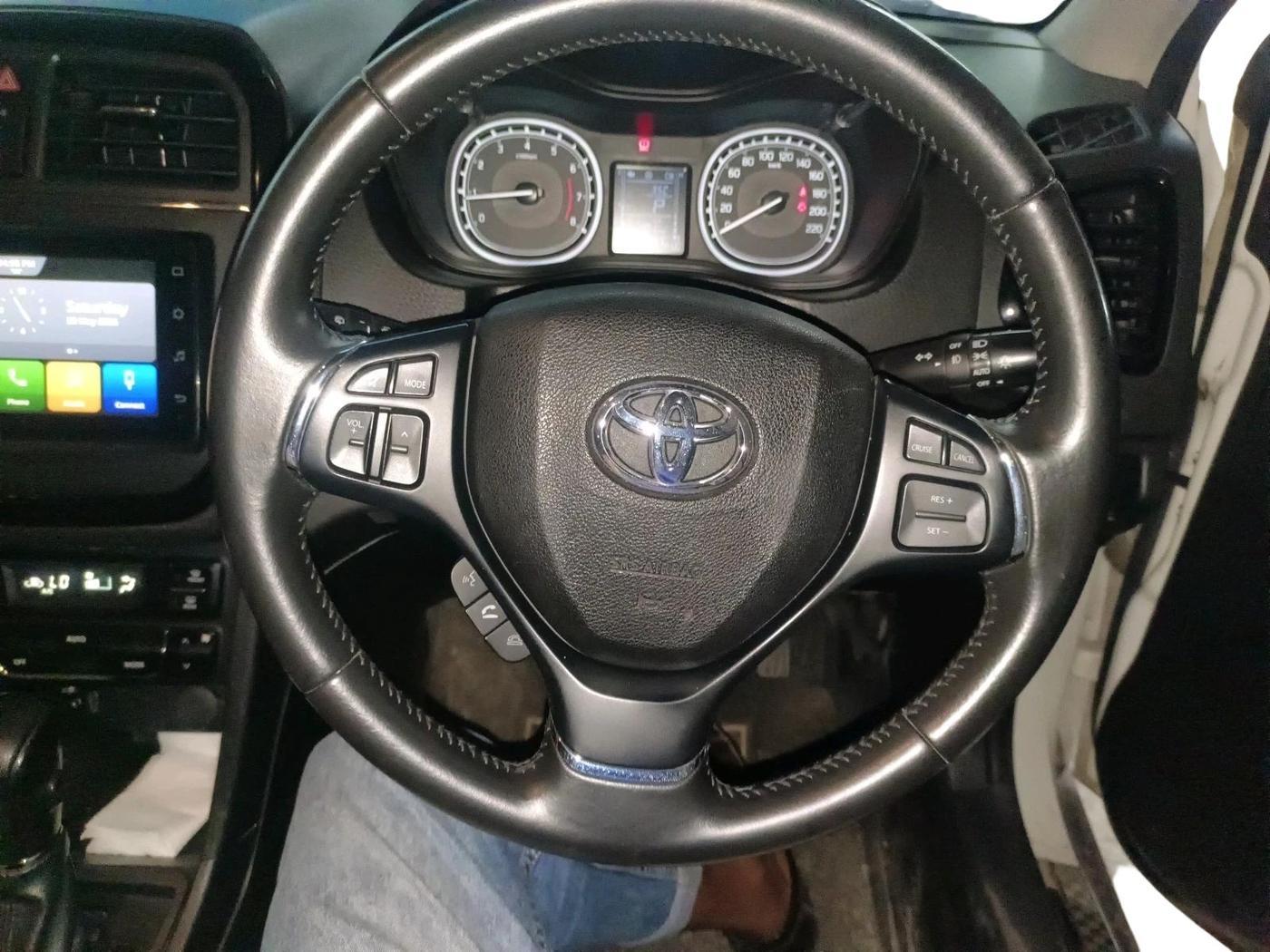 2022 Toyota URBAN CRUISER PREMIUM GRADE AT, Petrol, Automatic, 98,287 km, interior