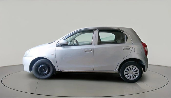 2015 Toyota Etios Liva GD, Diesel, Manual, 1,30,065 km, exterior