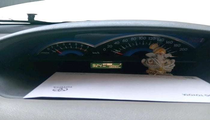 2015 Toyota Etios Liva GD, Diesel, Manual, 1,30,065 km, interior