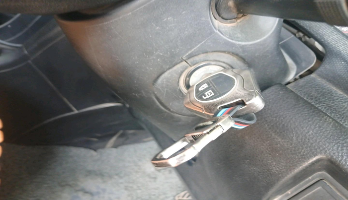 2012 Maruti Swift ZDI, Diesel, Manual, 2,84,470 km, interior