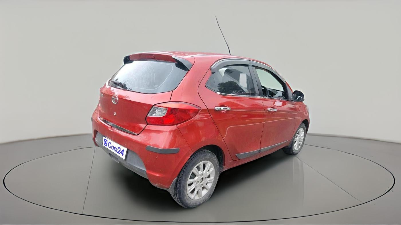 2017 Tata Tiago XZ PETROL, Petrol, Manual, 47,137 km, exterior